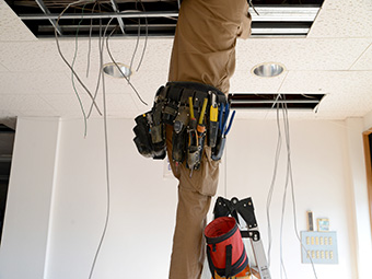 電気設備施工管理・大阪府大阪市・電気新築工事・宿舎の準備可能
